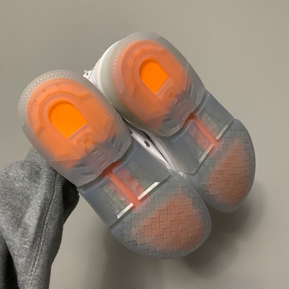 Kith x Converse CPx70 high top shoes - Picture 3 of 7